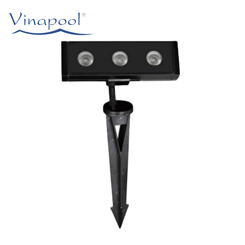 VianPool den-led-san-vuon-3x2w-2