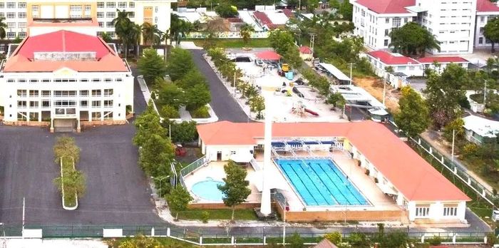 Hồ bơi Trung tâm Sinh hoạt Thanh thiếu niên Tây Ninh - Ảnh 1